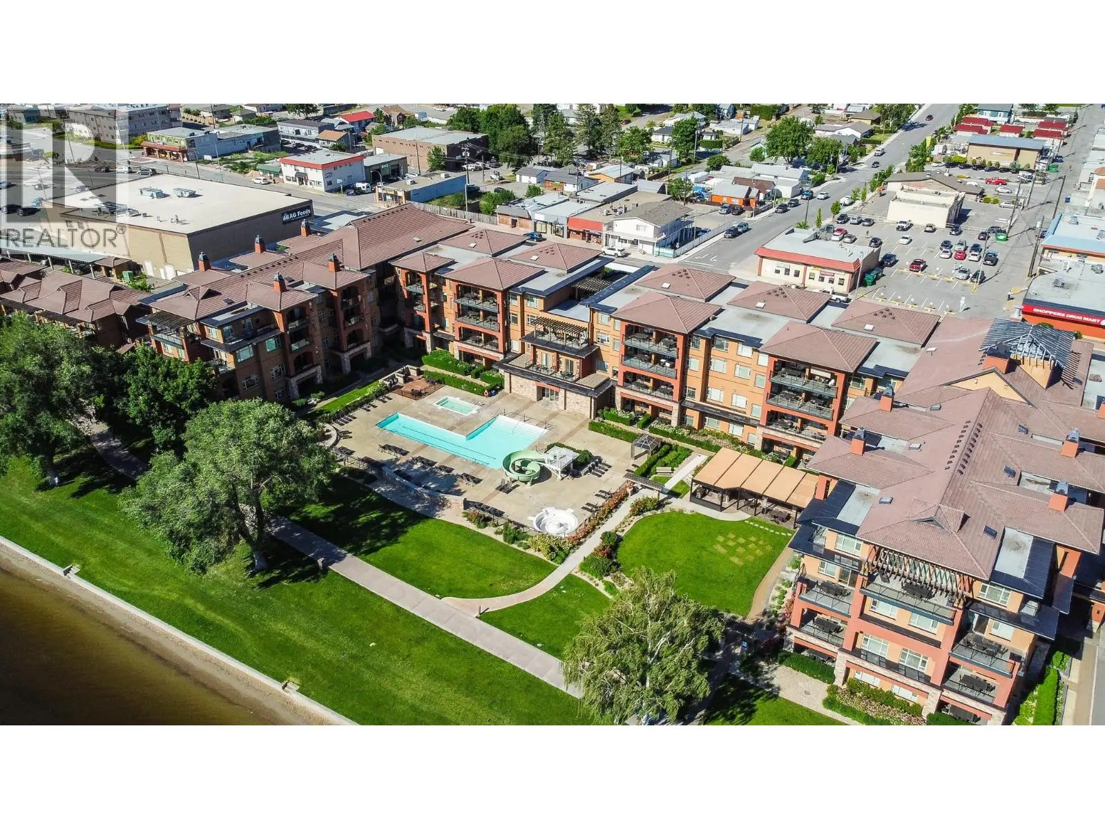 304-15 Park Place. Osoyoos, British Columbia