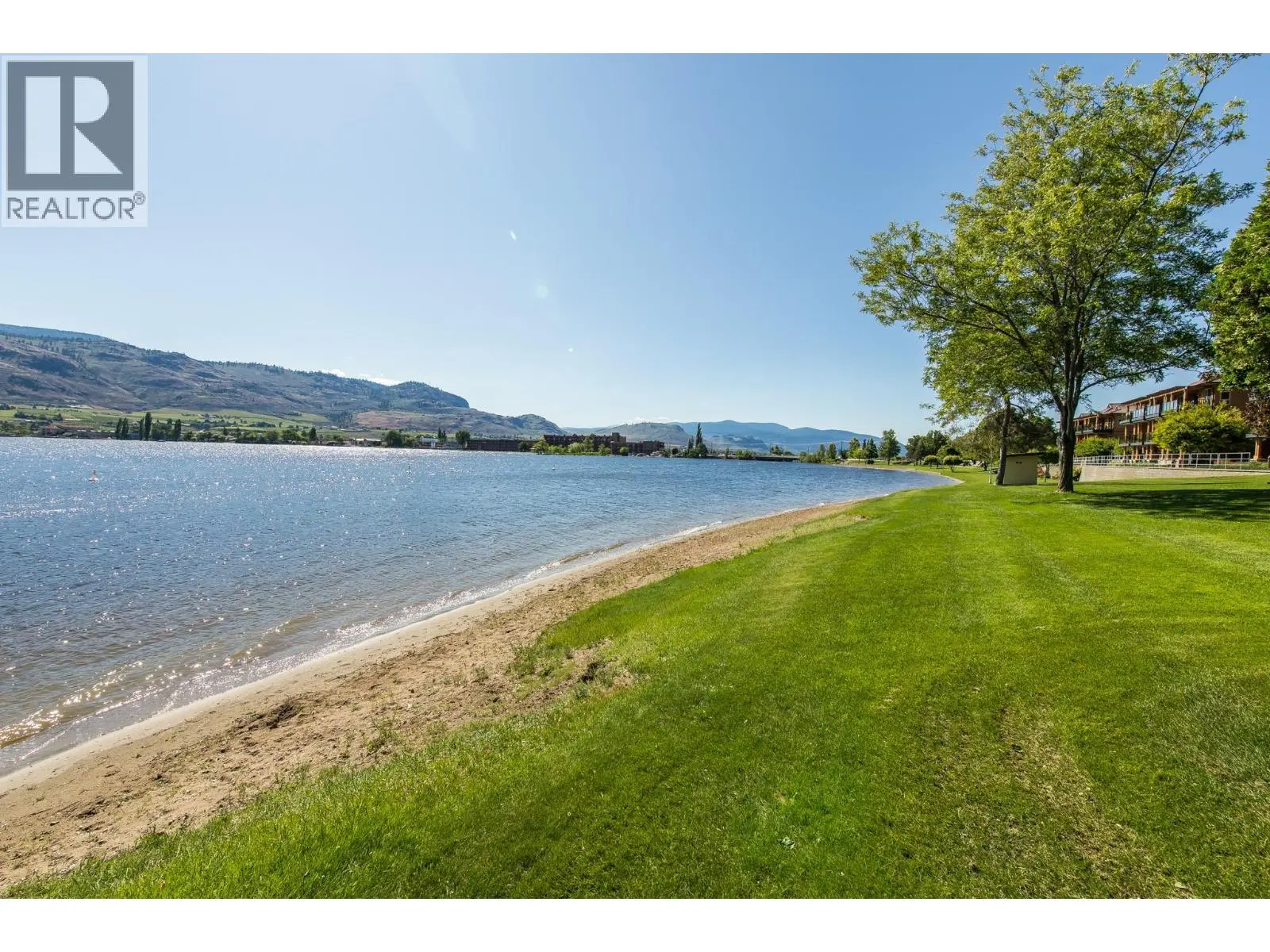 304-15 Park Place. Osoyoos, British Columbia