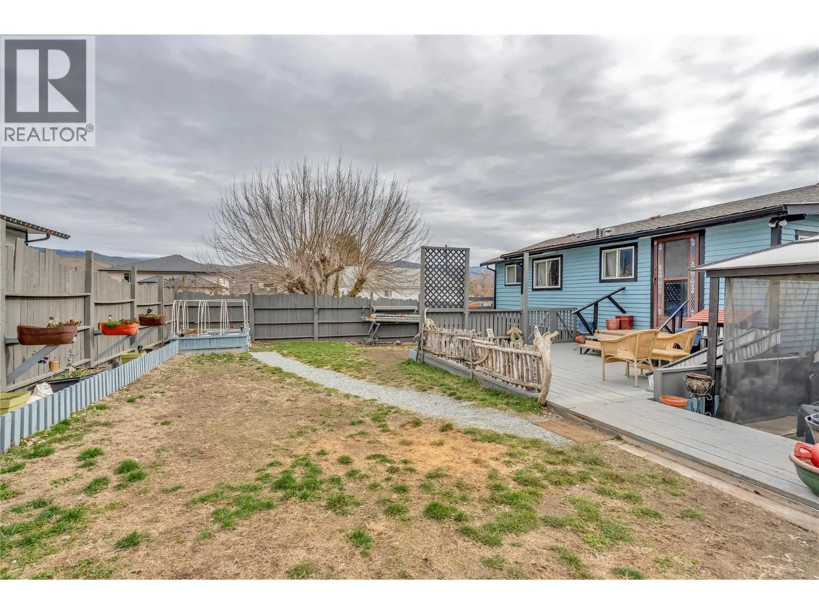 738 Kettle Avenue. Oliver, British Columbia