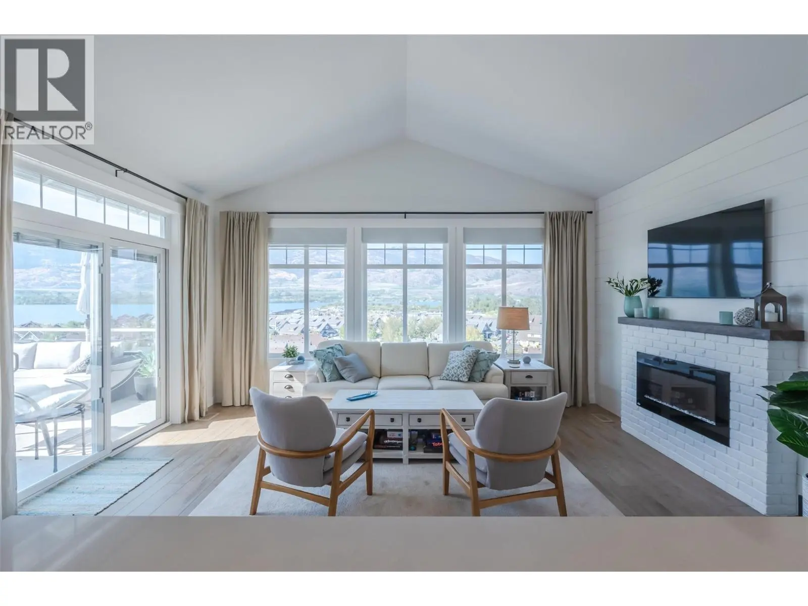 2450 Radio Tower Road Unit# 174. Oliver, British Columbia