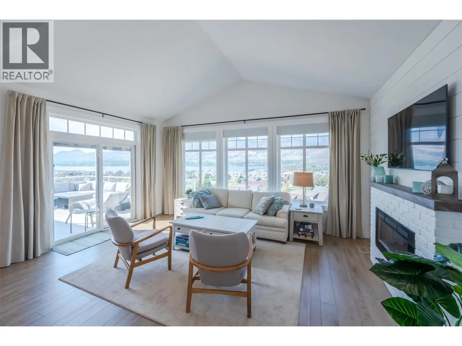 2450 Radio Tower Road Unit# 174. Oliver, British Columbia