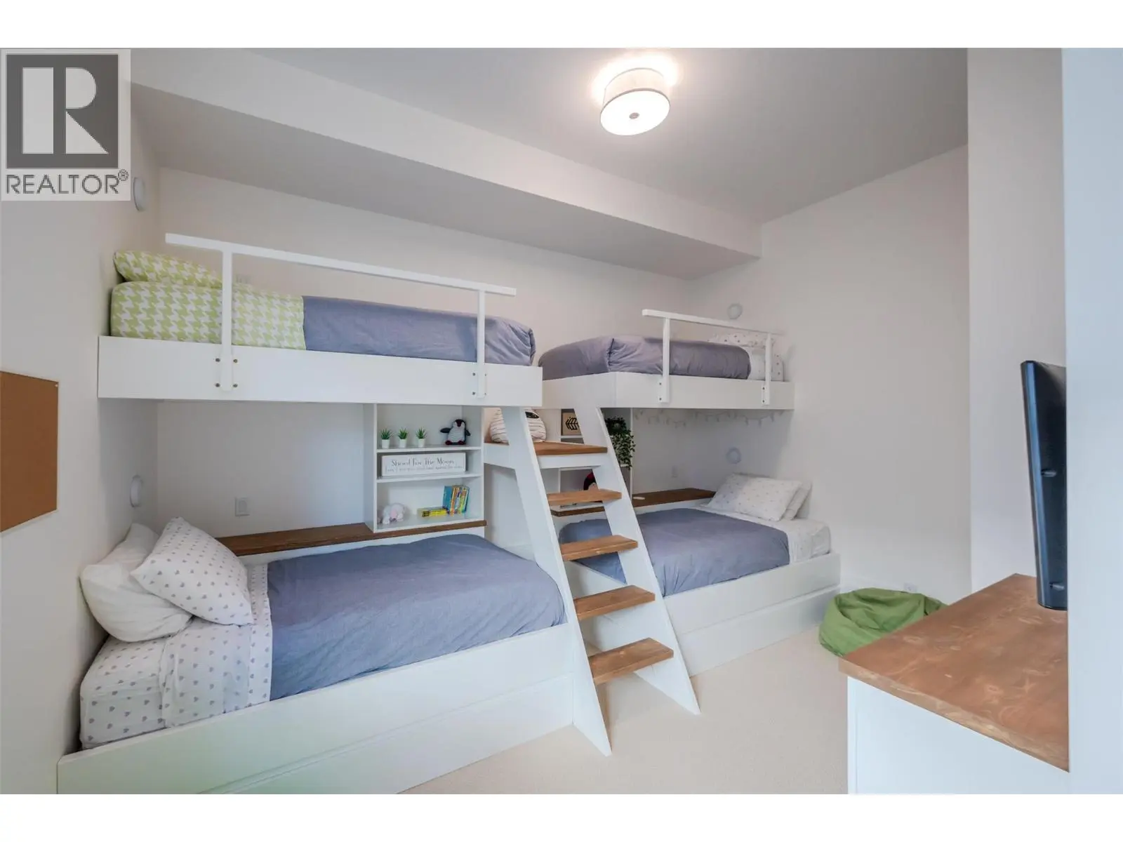 2450 Radio Tower Road Unit# 174. Oliver, British Columbia