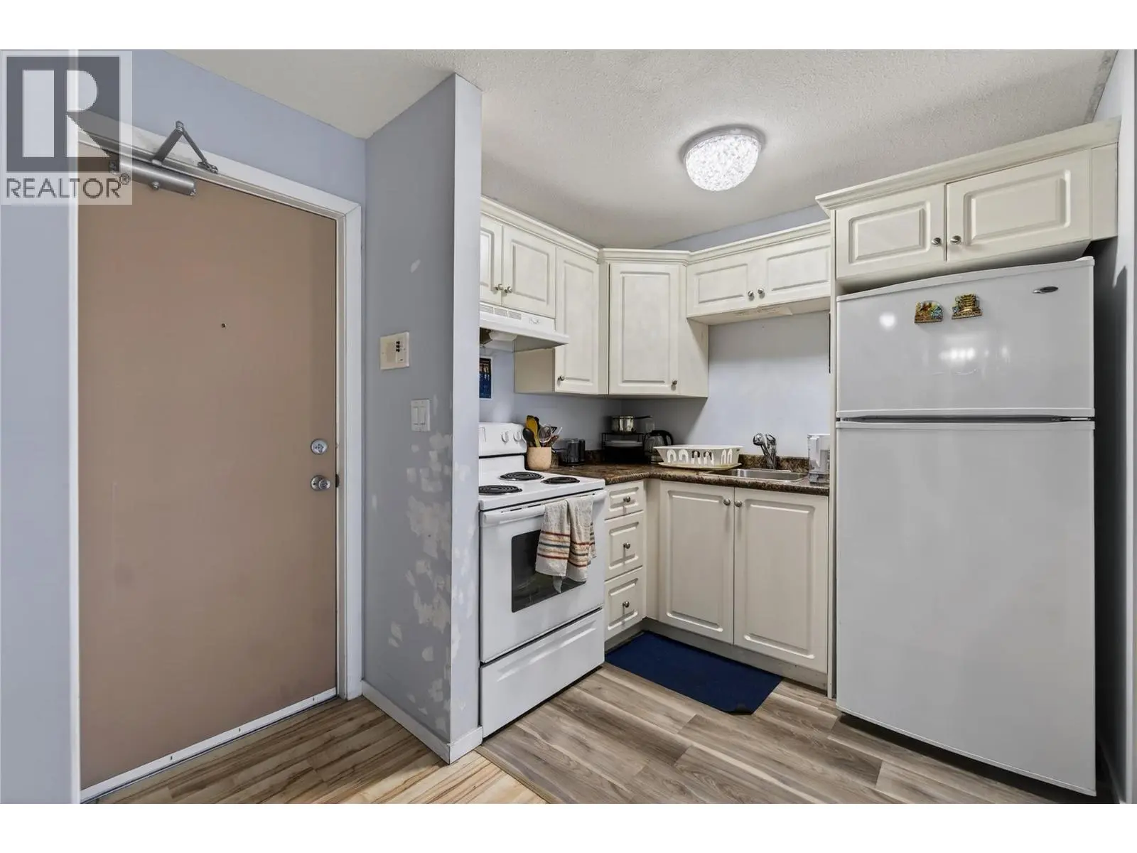 3304 35th Avenue Unit# 215. Vernon, British Columbia
