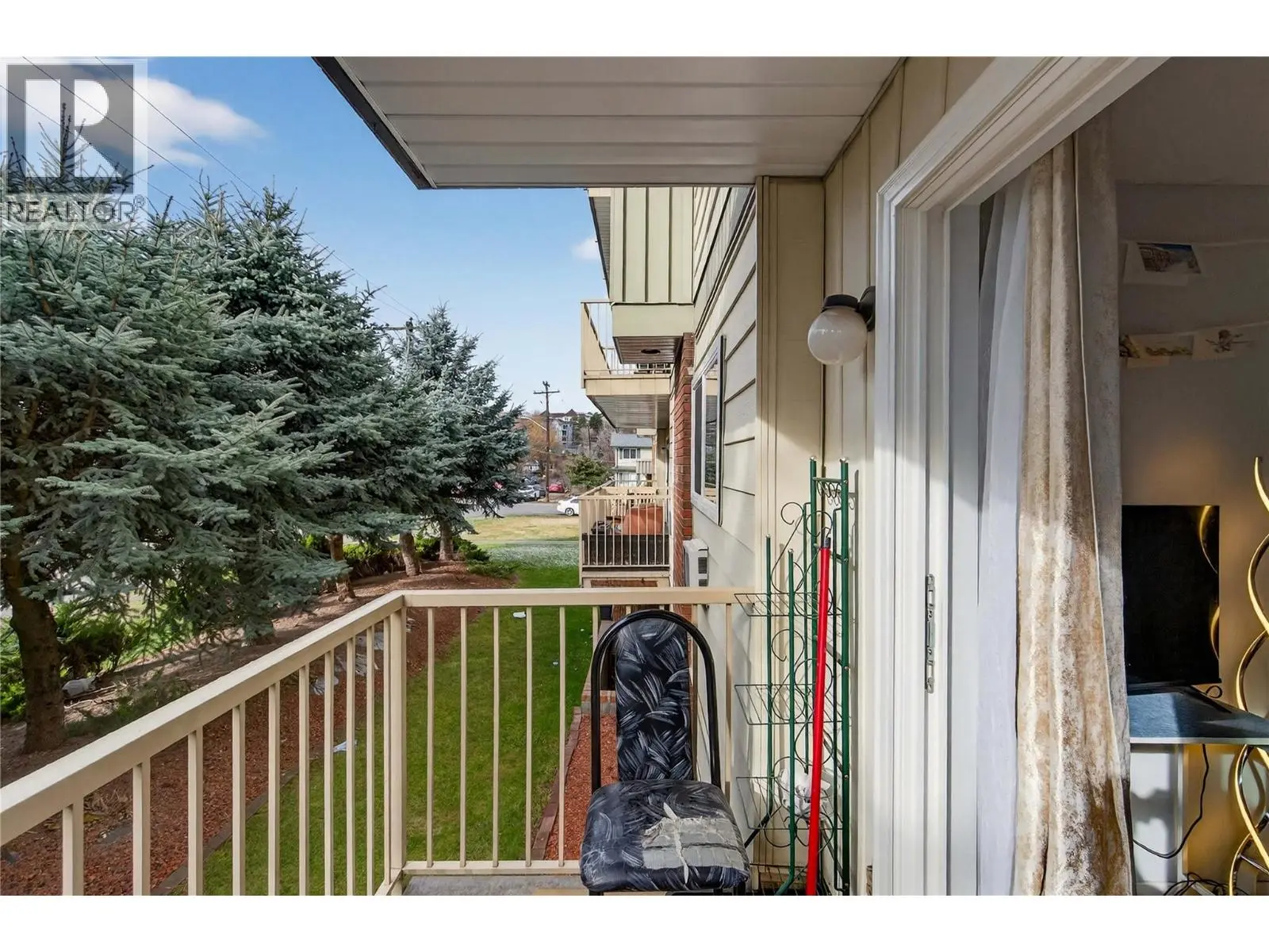 3304 35th Avenue Unit# 215. Vernon, British Columbia