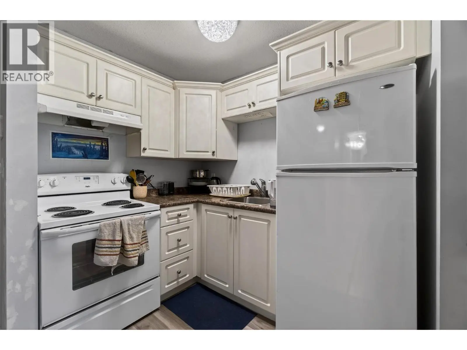 3304 35th Avenue Unit# 215. Vernon, British Columbia
