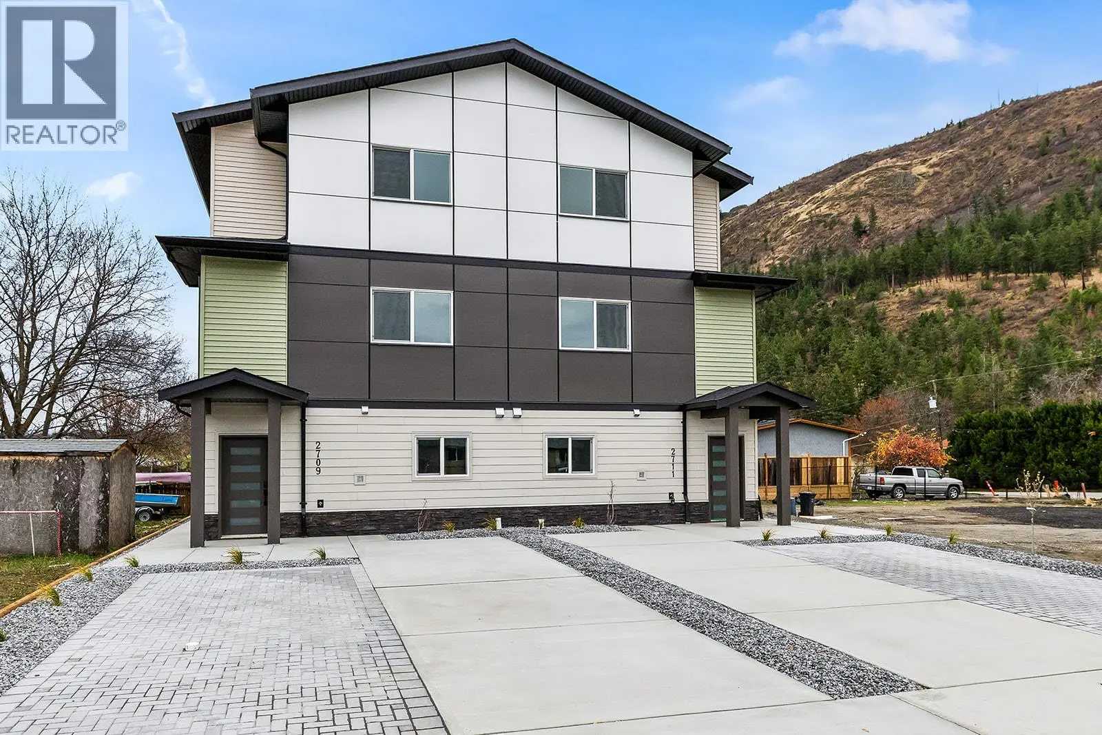 Photo of Listing #10378855