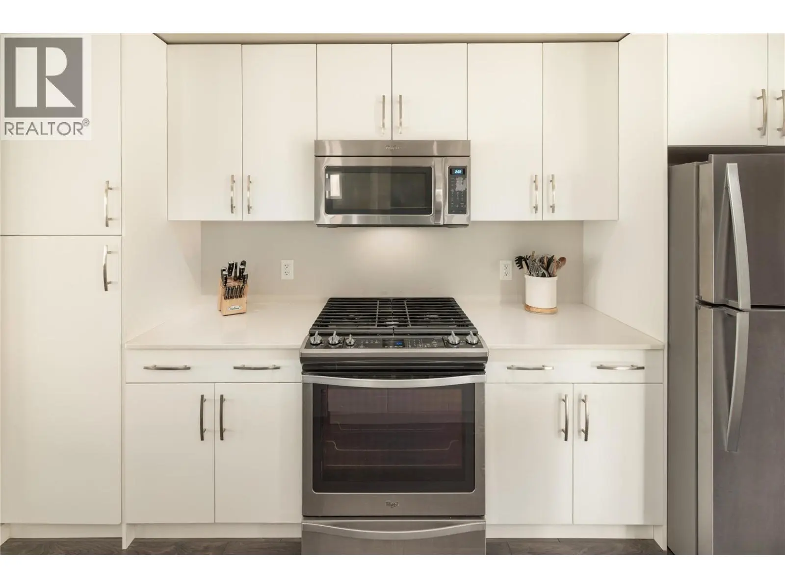 680 Old Meadows Road Unit# 81. Kelowna, British Columbia