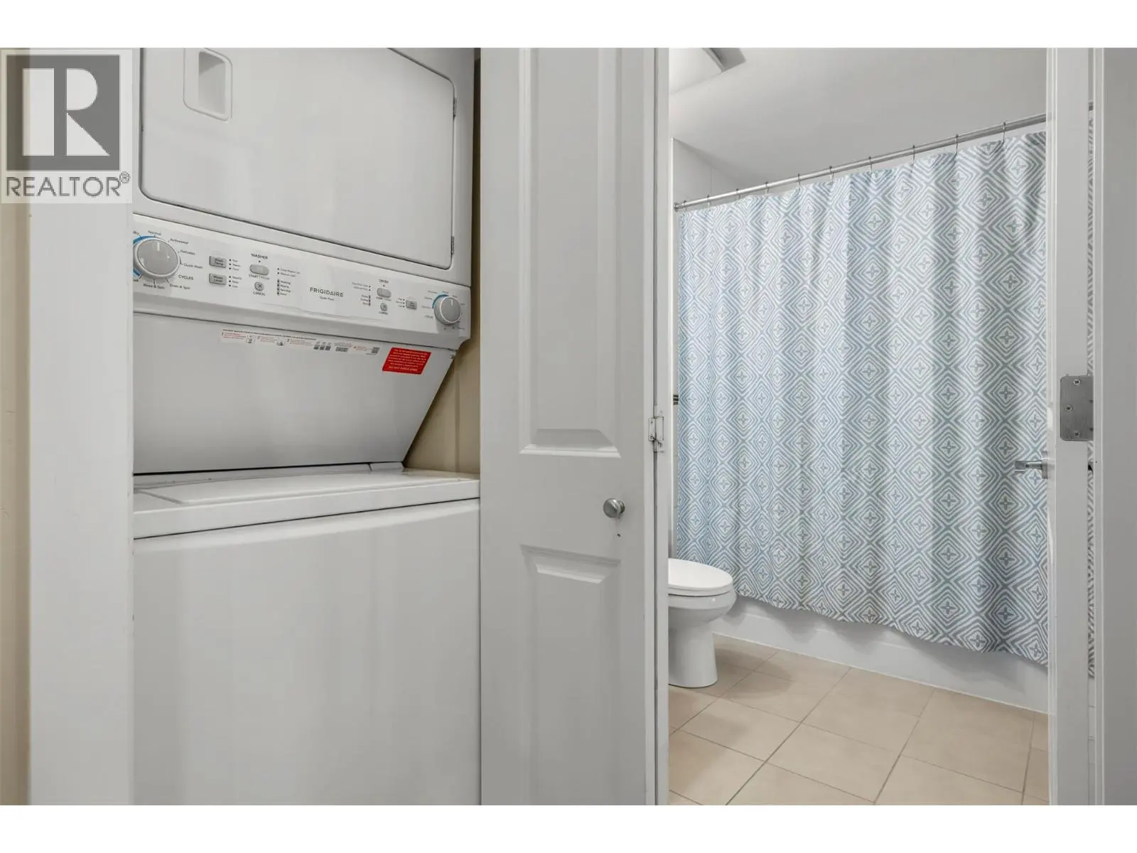 3211 Skyview Lane Unit# 211. Westbank, British Columbia