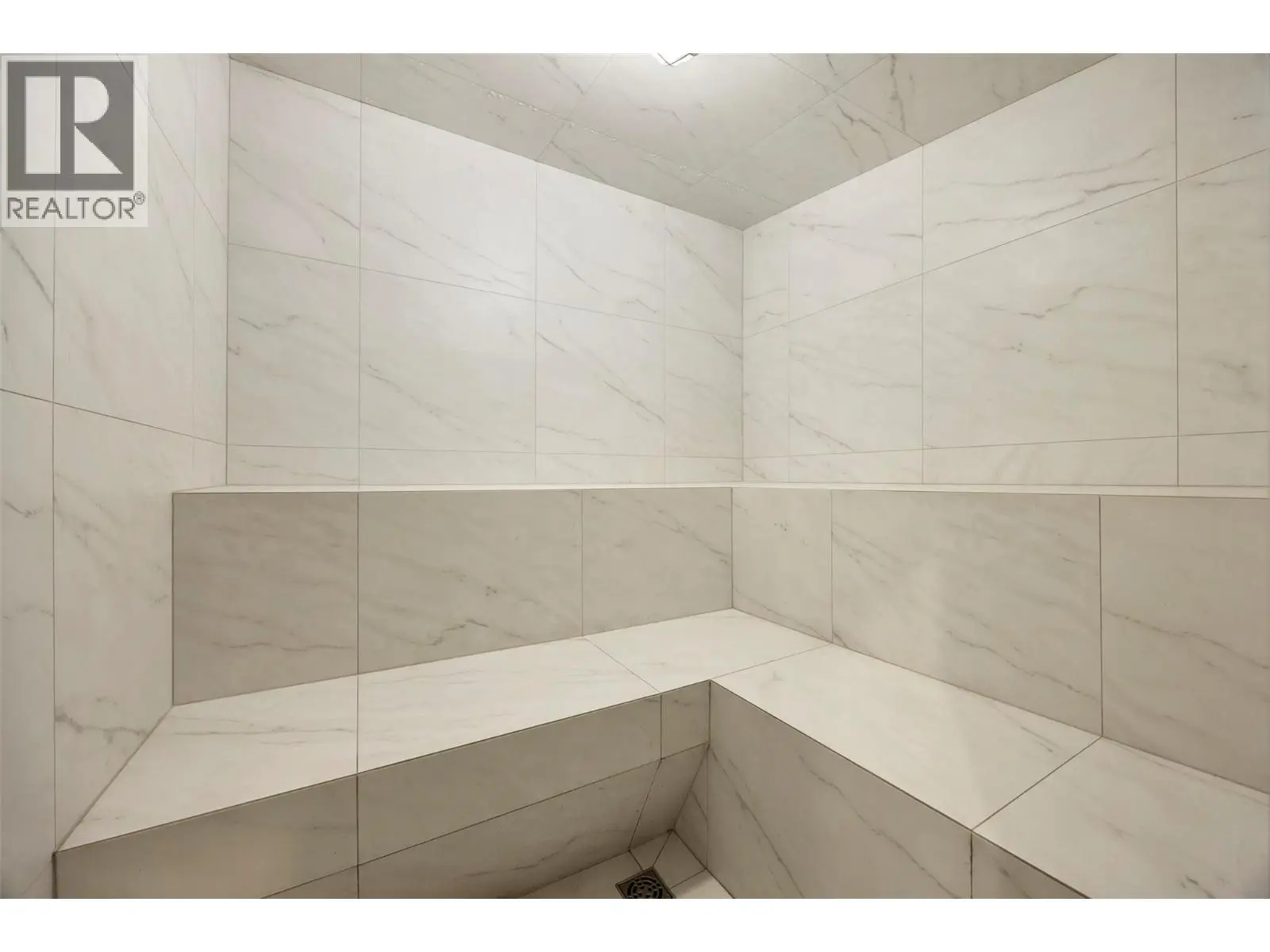 3211 Skyview Lane Unit# 211. Westbank, British Columbia