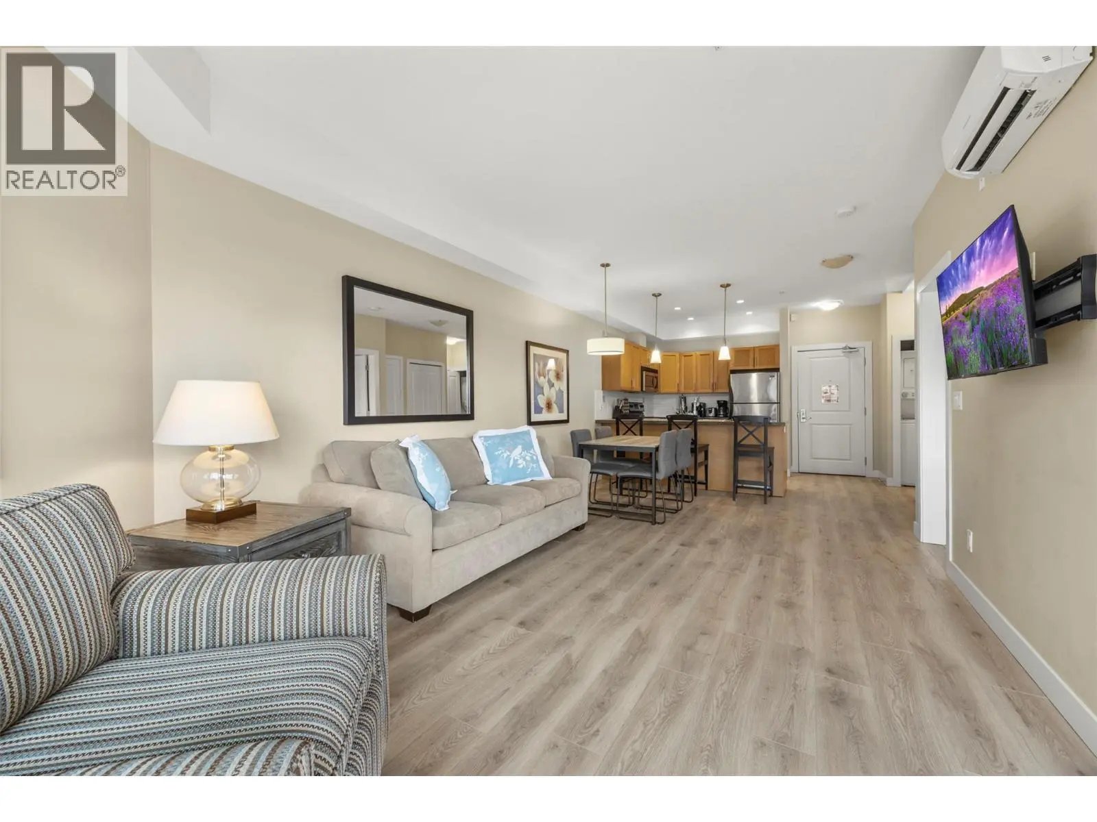 3211 Skyview Lane Unit# 211. Westbank, British Columbia