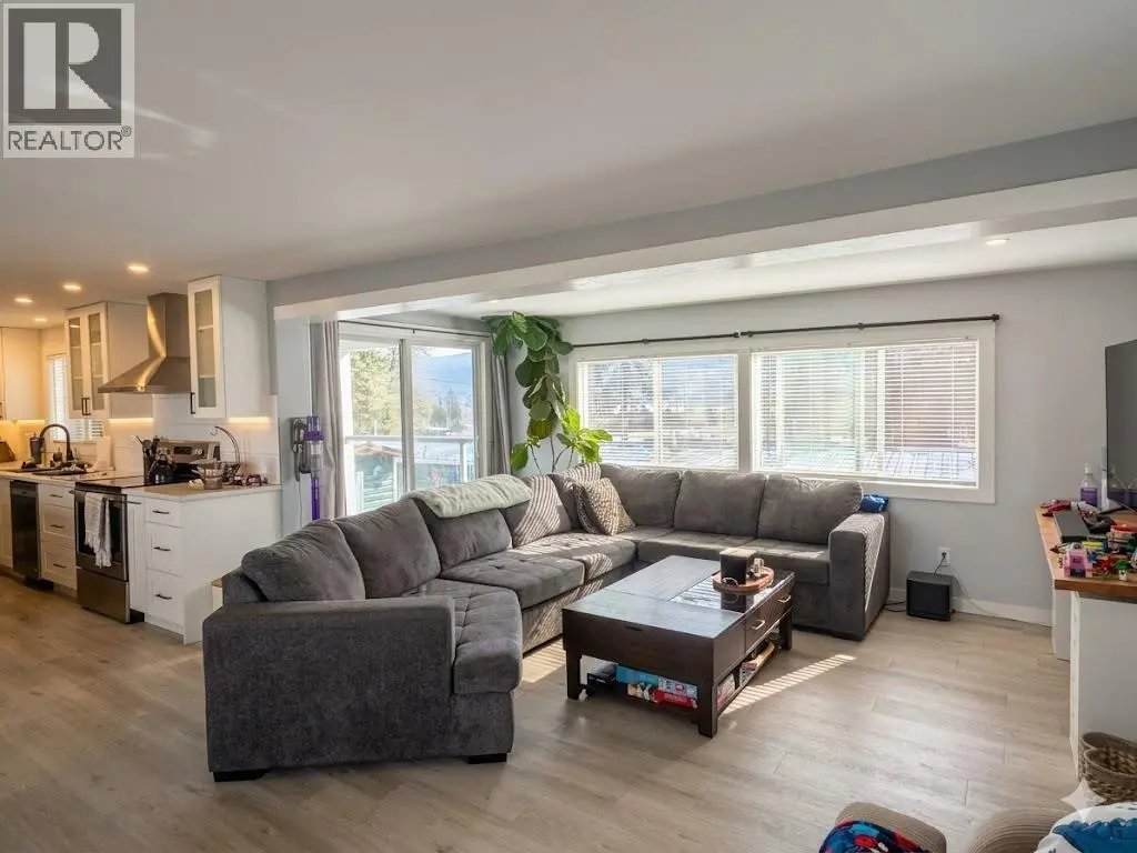 1860 Boucherie Road Unit# 102. Westbank, British Columbia