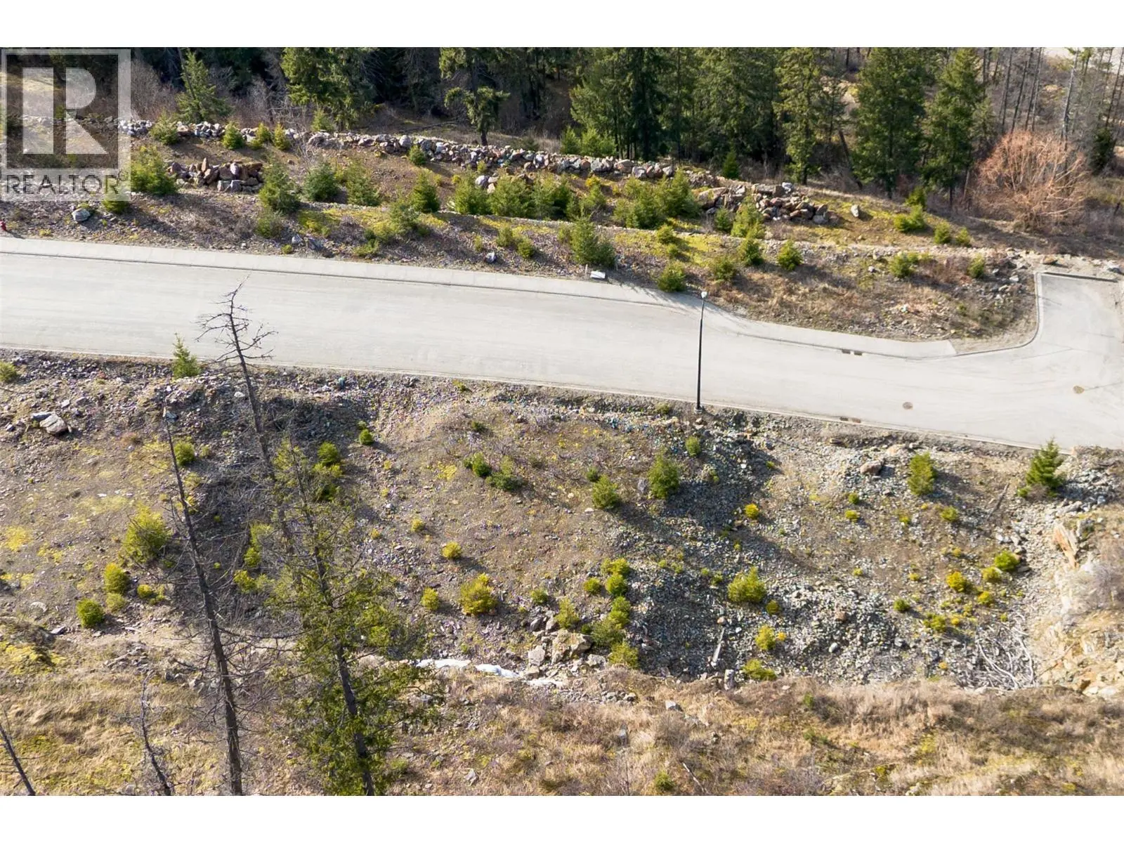 279 Bayview Drive. Sicamous, British Columbia