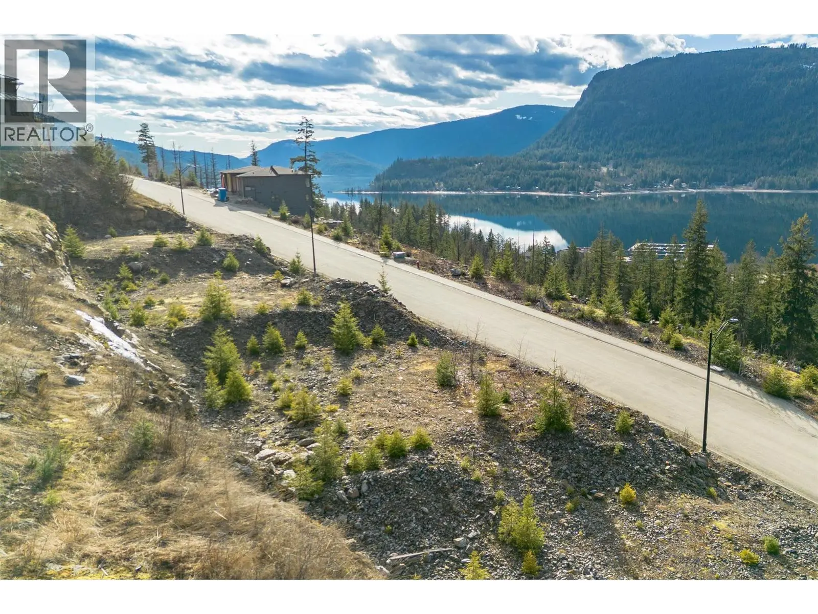 279 Bayview Drive. Sicamous, British Columbia