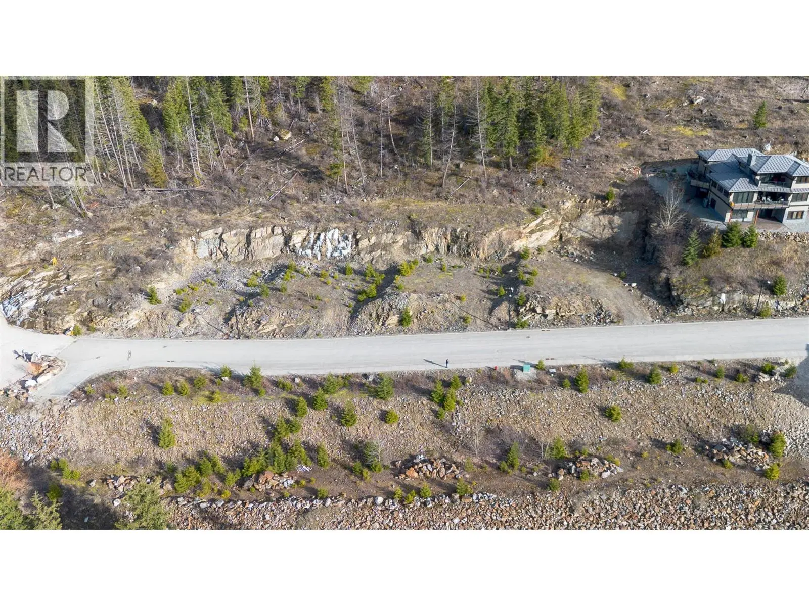 279 Bayview Drive. Sicamous, British Columbia