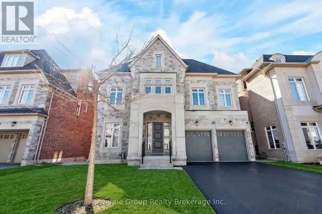 200 Farrell Road, Vaughan (Patterson)