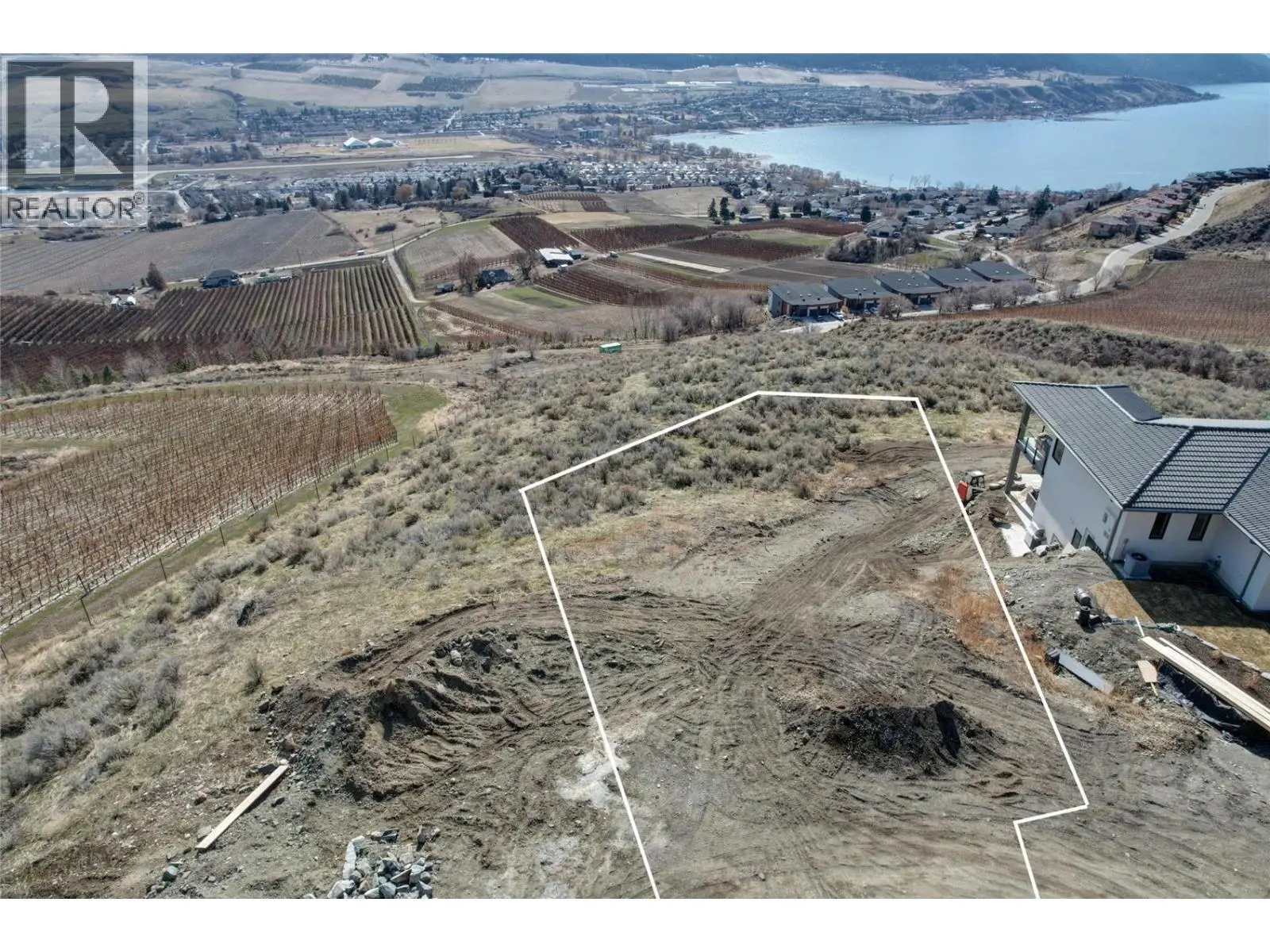 595 Vineyard Way N Unit# 34. Vernon, British Columbia