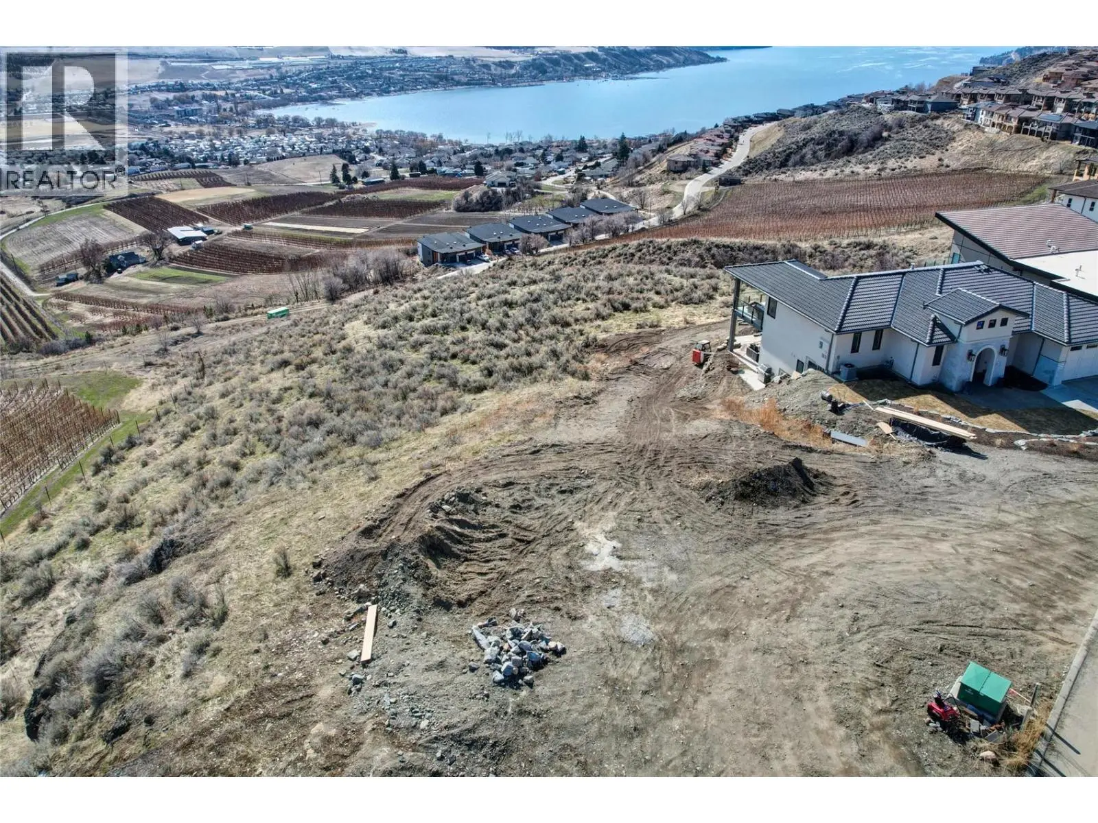 595 Vineyard Way N Unit# 34. Vernon, British Columbia