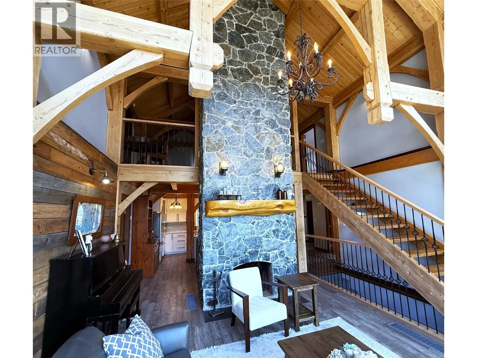 1403 Notch Hill Road. Sorrento, British Columbia