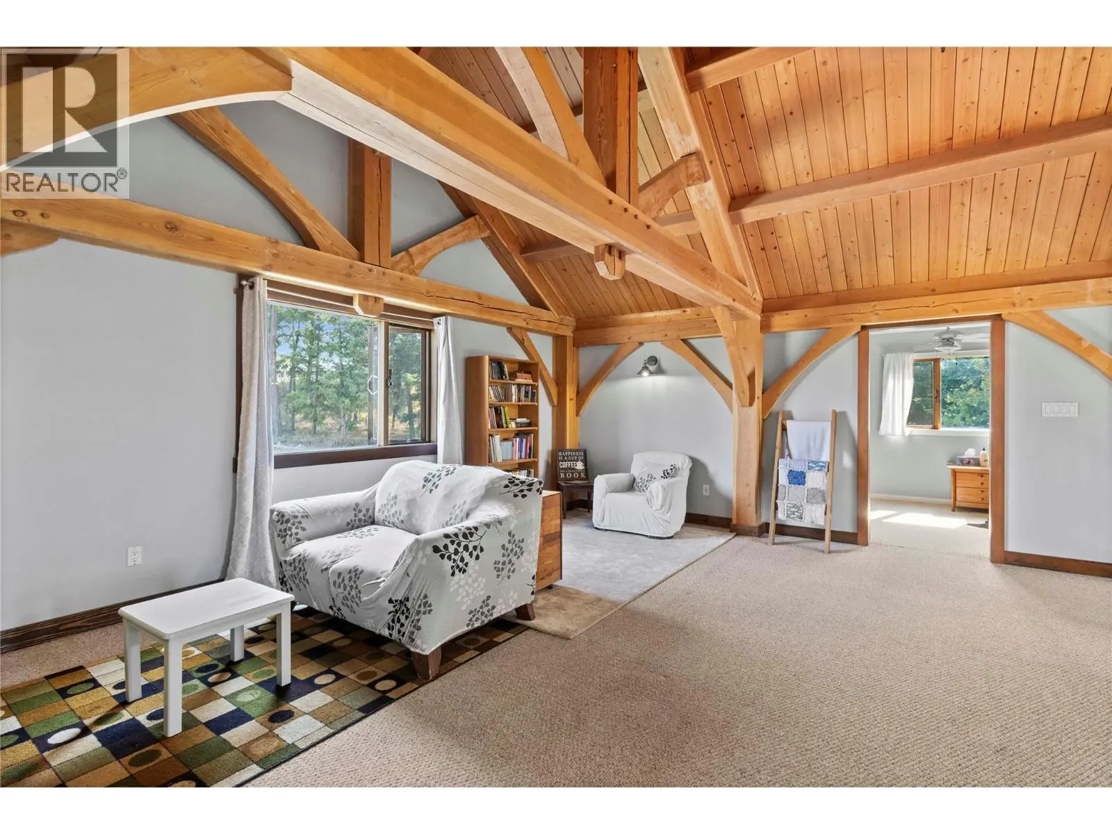 1403 Notch Hill Road. Sorrento, British Columbia