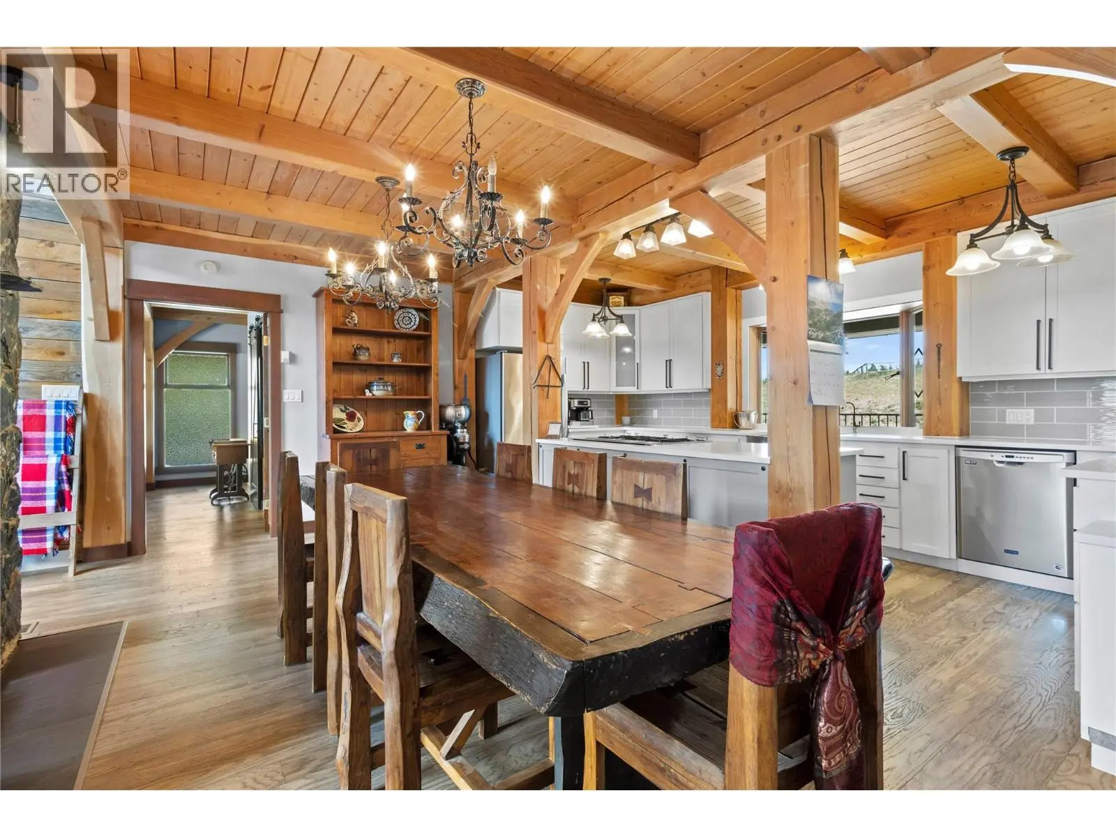 1403 Notch Hill Road. Sorrento, British Columbia