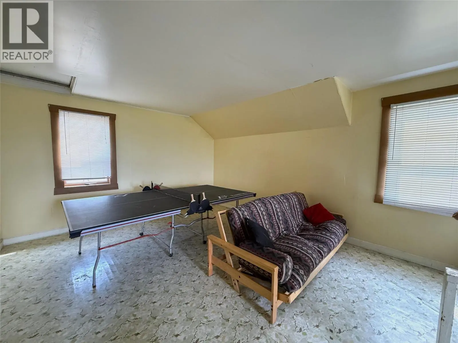 1403 Notch Hill Road. Sorrento, British Columbia
