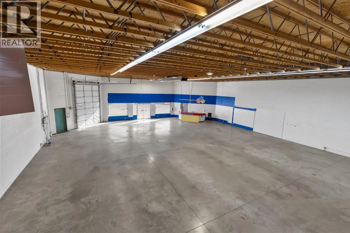 360 Spedding Court Unit# 4. Kelowna, British Columbia