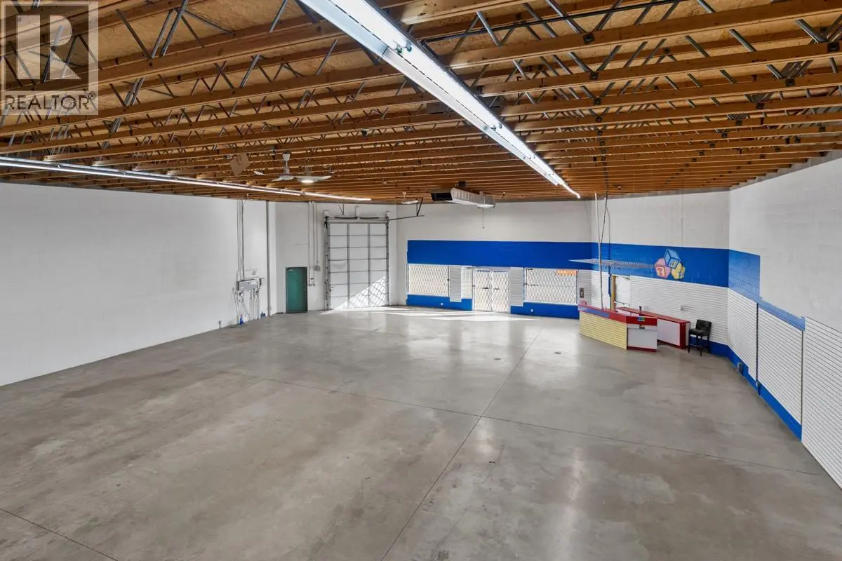 360 Spedding Court Unit# 4. Kelowna, British Columbia