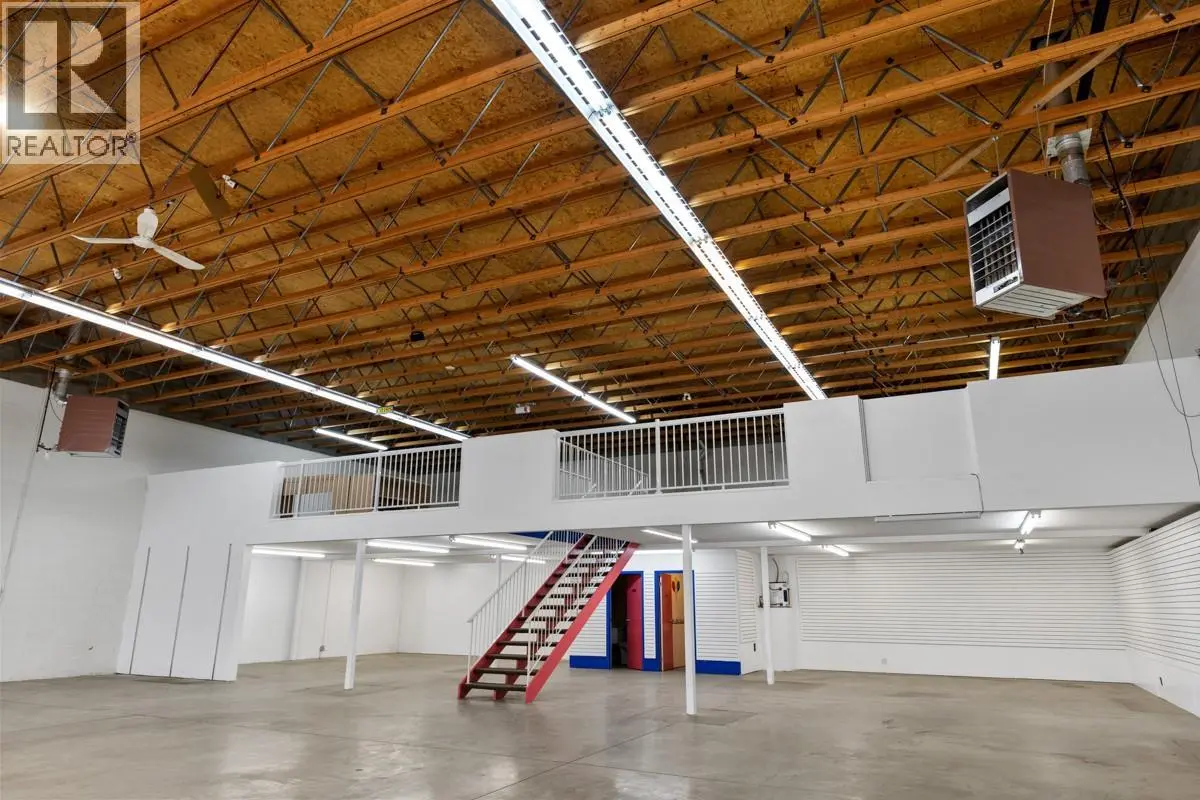 360 Spedding Court Unit# 4. Kelowna, British Columbia