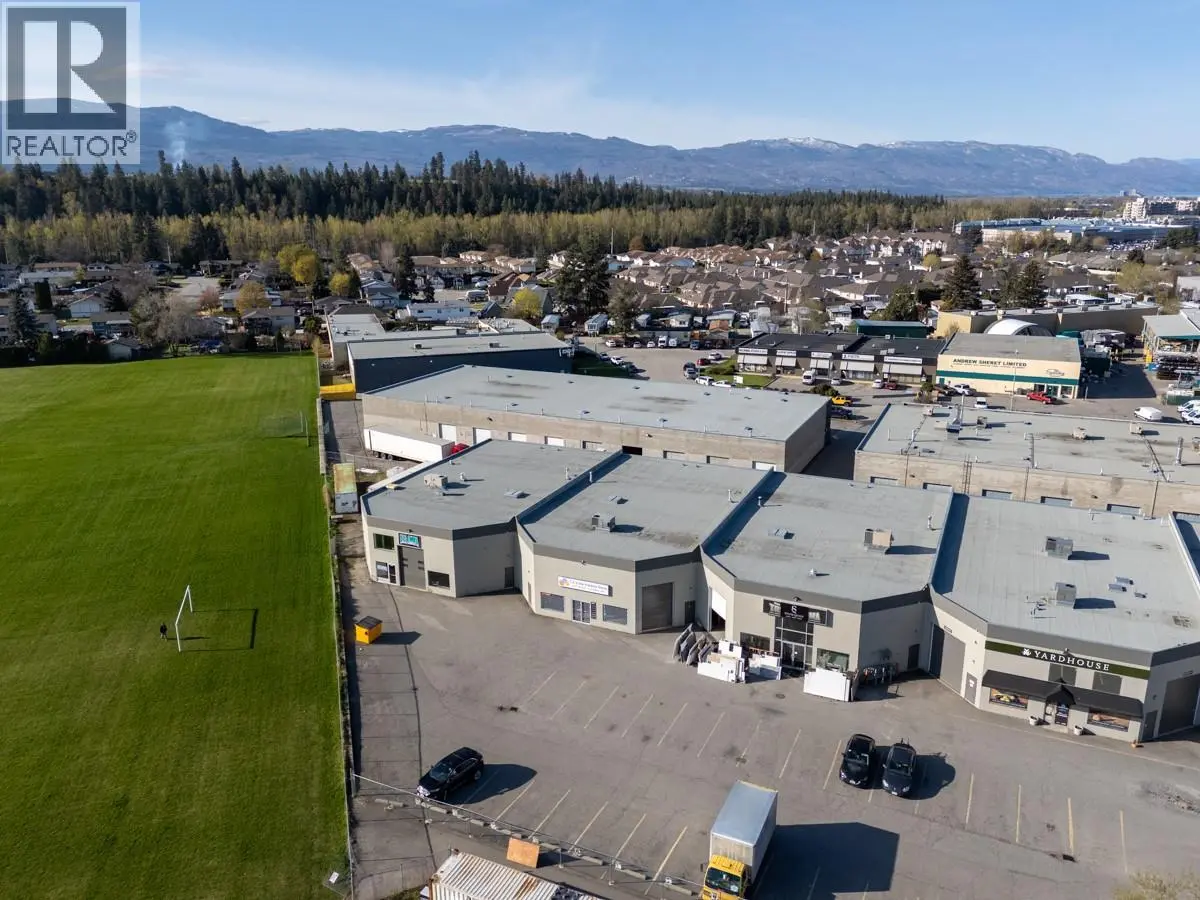 360 Spedding Court Unit# 4. Kelowna, British Columbia