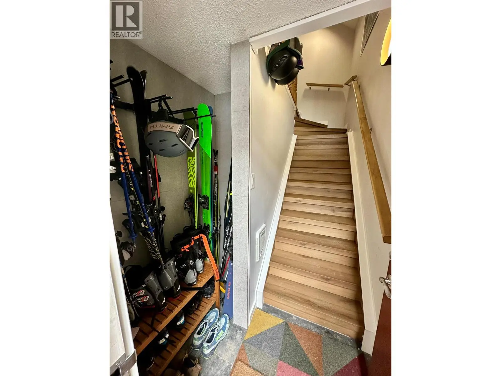 2030 Panorama Drive Unit# 317. Panorama, British Columbia