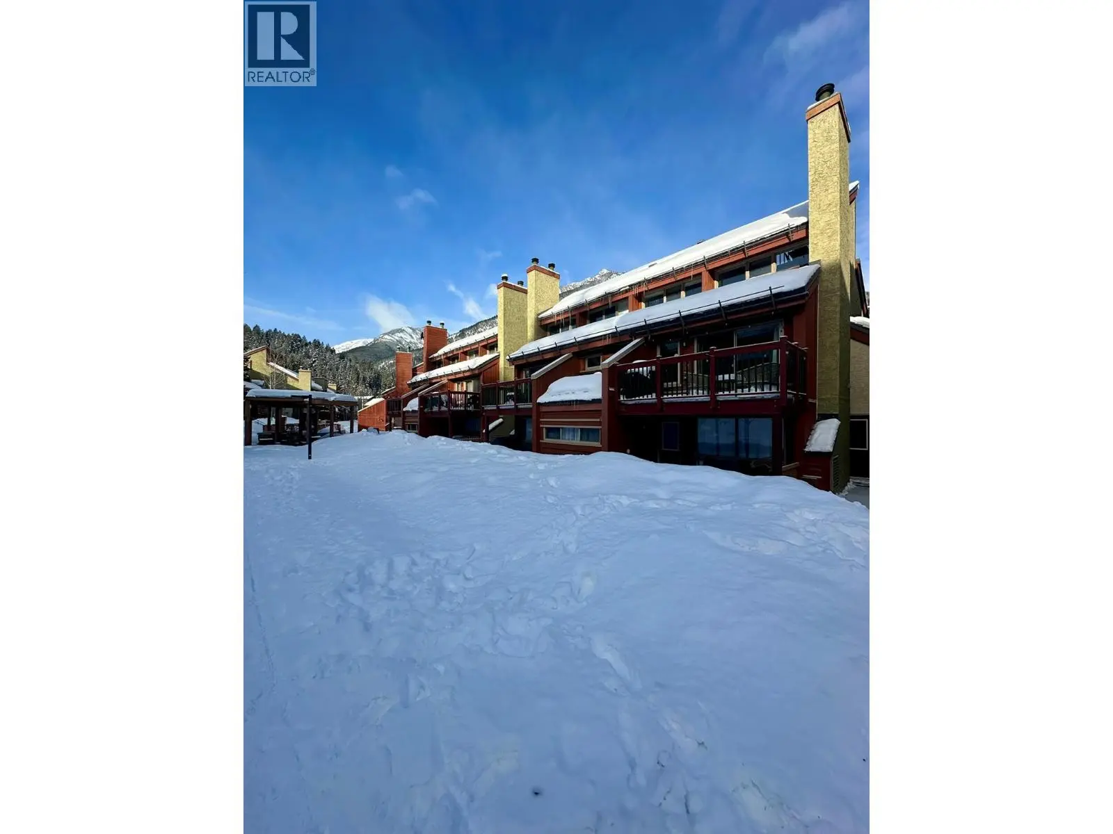 2030 Panorama Drive Unit# 317. Panorama, British Columbia