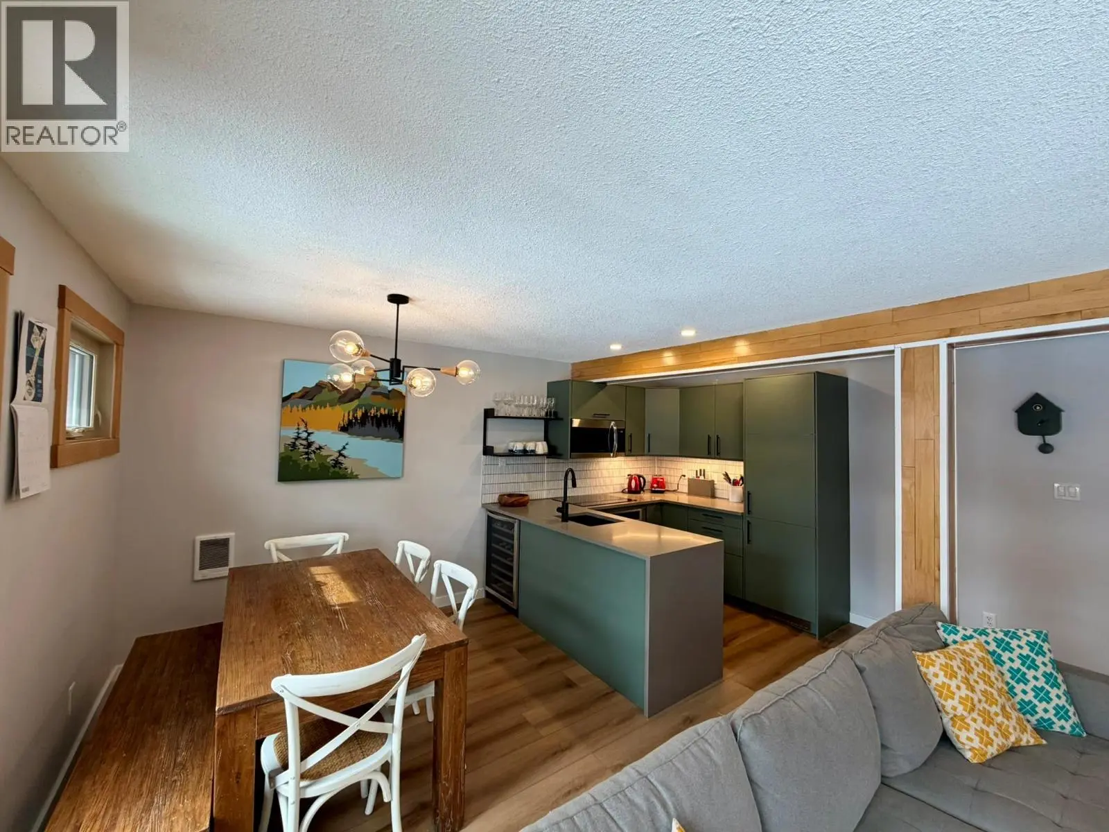 2030 Panorama Drive Unit# 317. Panorama, British Columbia