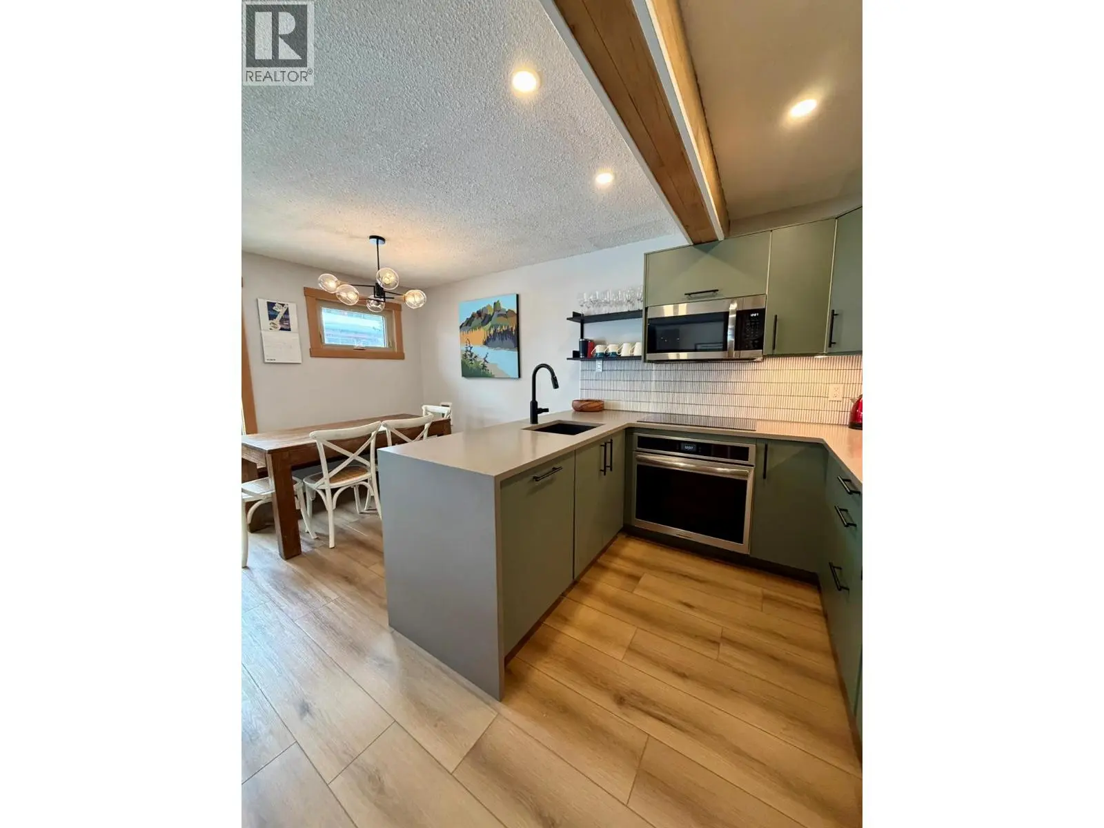 2030 Panorama Drive Unit# 317. Panorama, British Columbia