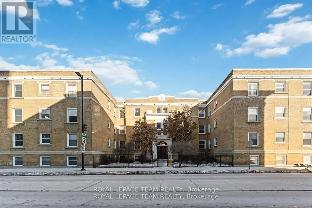 30 - 407 Elgin Street, Ottawa