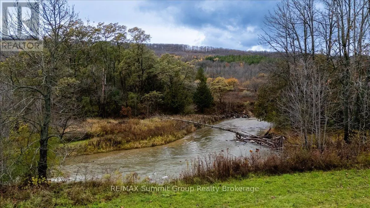 235274 Grey Road 13, Grey Highlands