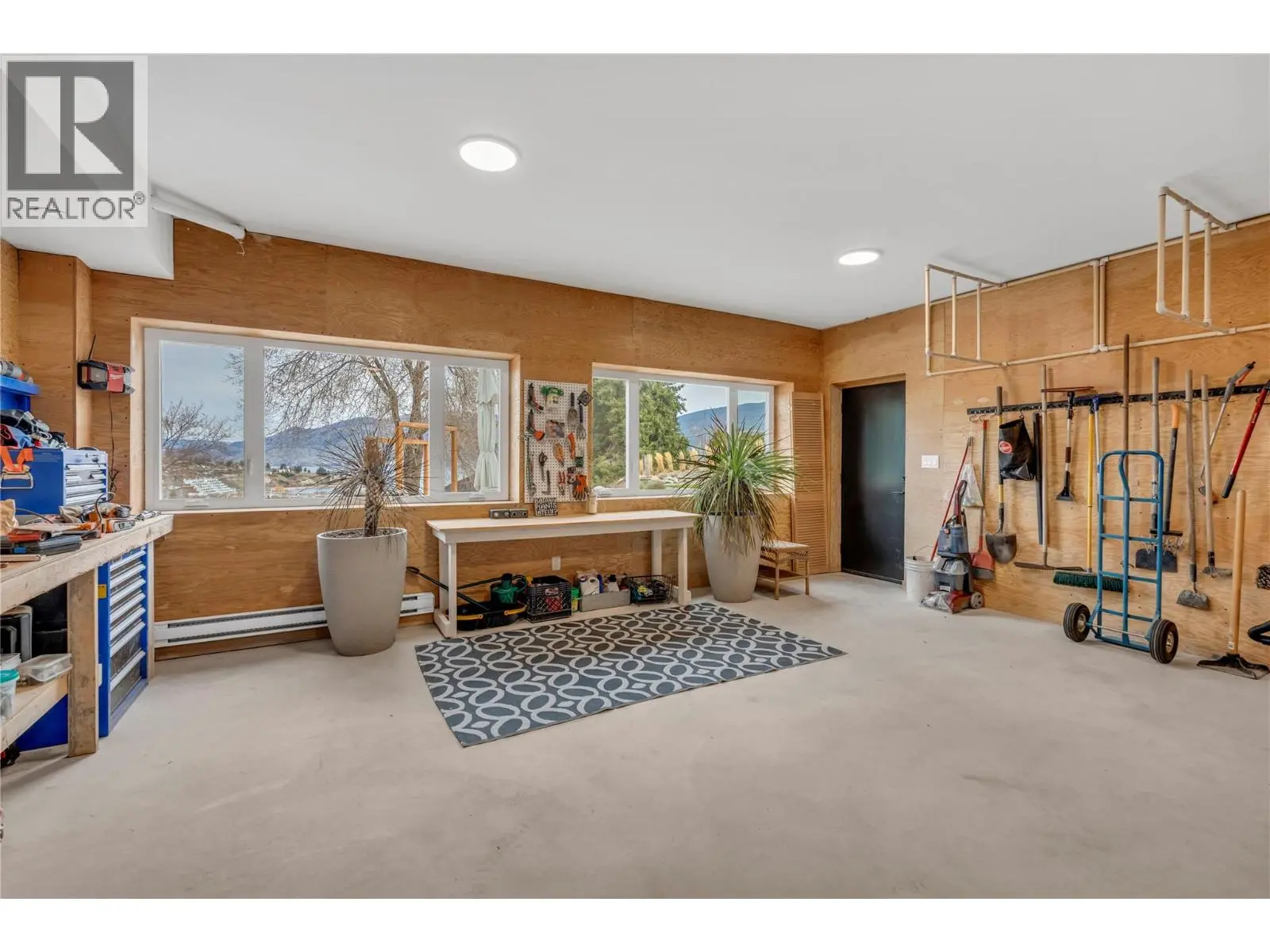 5100 Wilson Road. Summerland, British Columbia