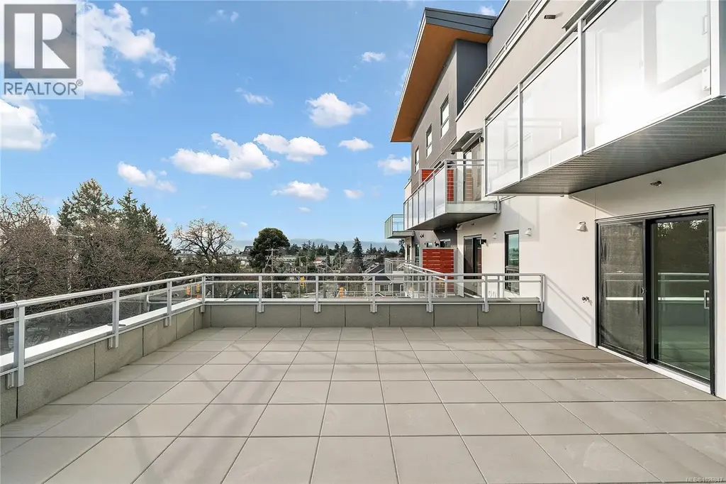307 1102 Esquimalt Rd, Esquimalt