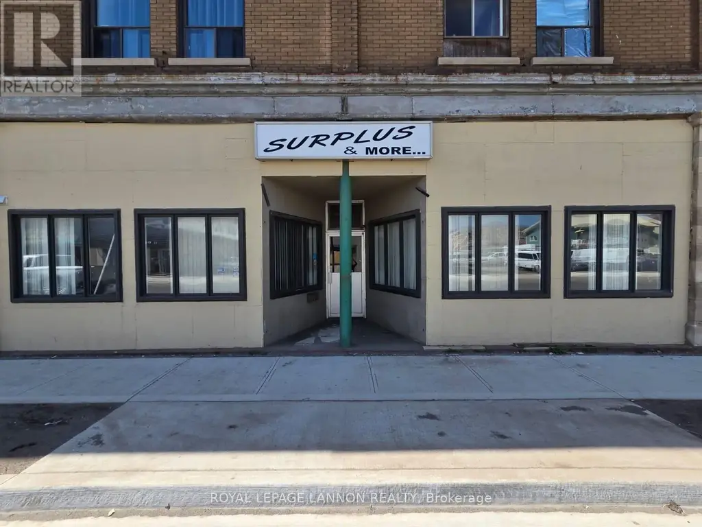 211 Simpson Street, Thunder Bay (East End)