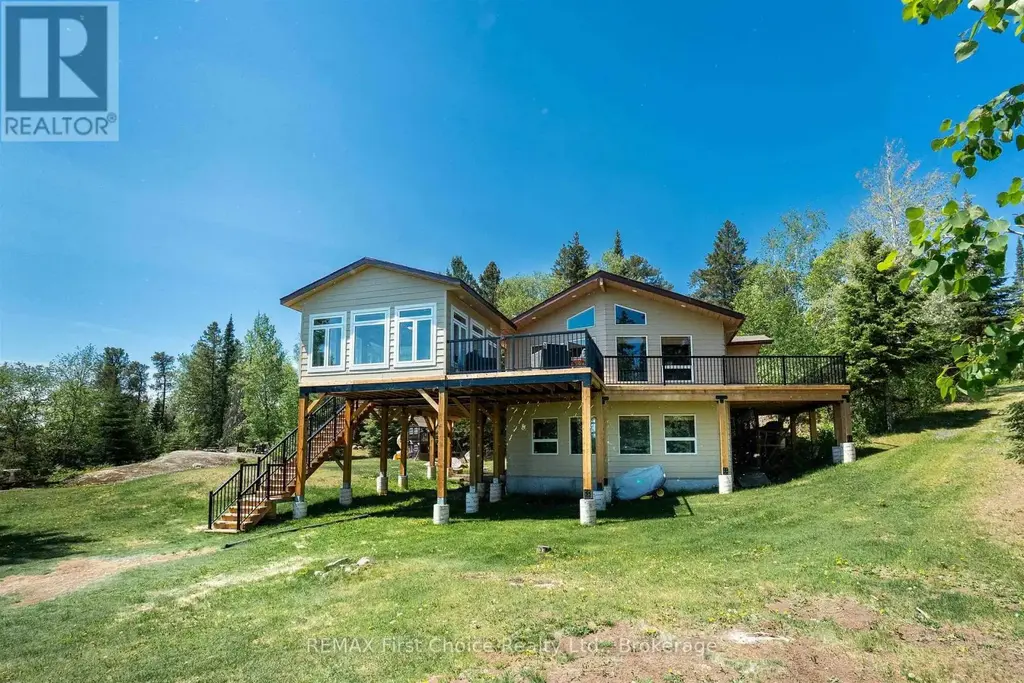 220d Phantom Drive, Kenora (Keewatin)