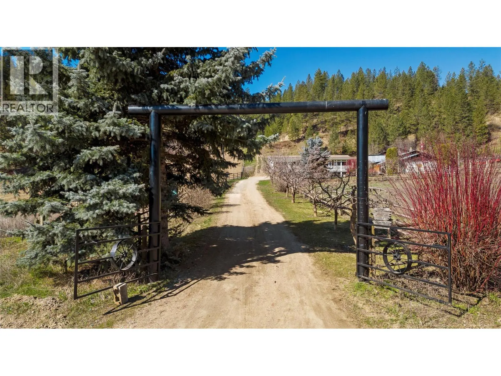 2720 Salmon River Road. Salmon Arm, British Columbia