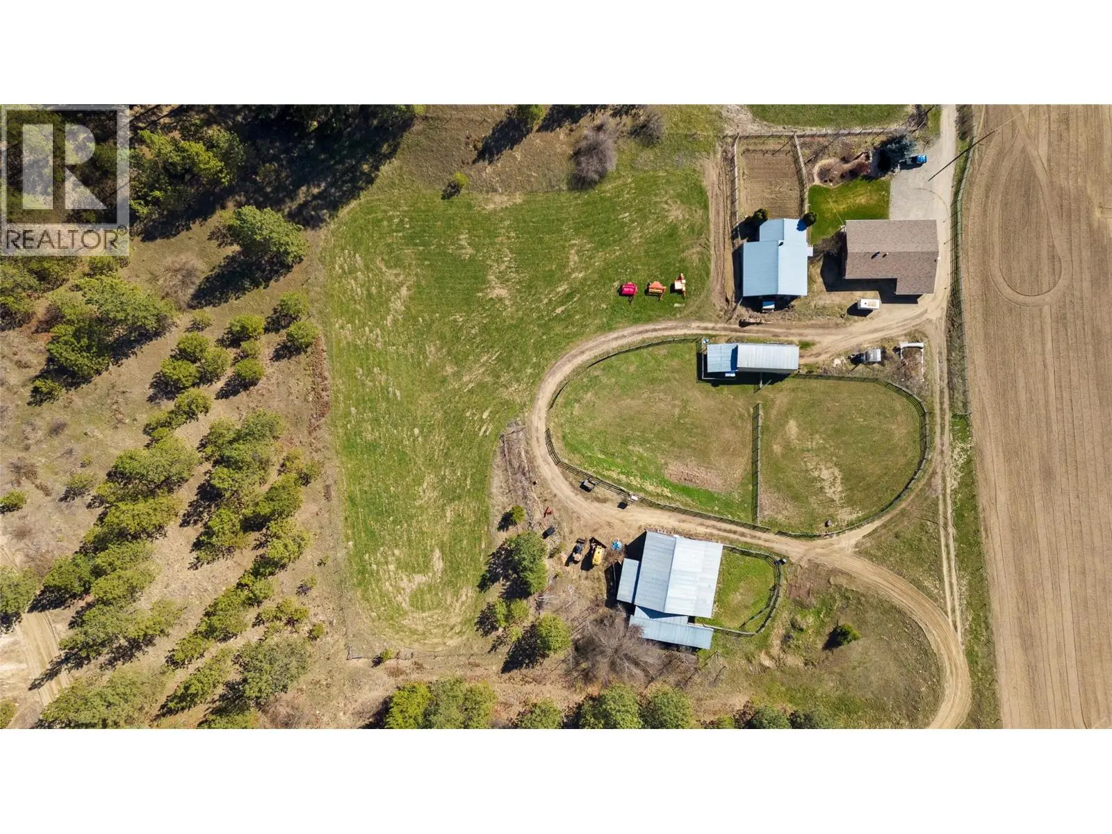 2720 Salmon River Road. Salmon Arm, British Columbia