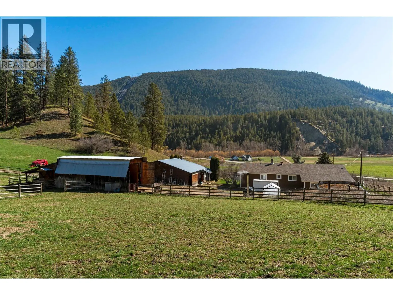 2720 Salmon River Road. Salmon Arm, British Columbia