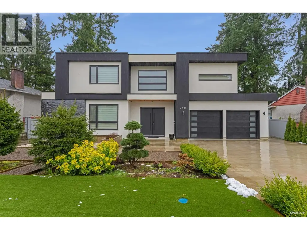 710 Ivy Avenue, Coquitlam