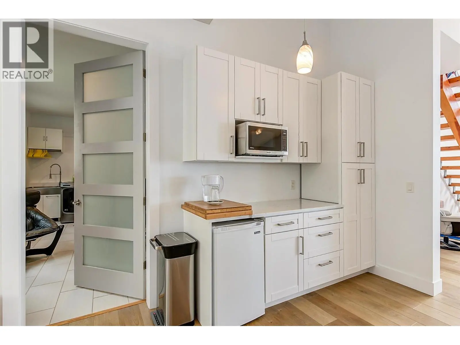 6131 Seymoure Lane. Peachland, British Columbia