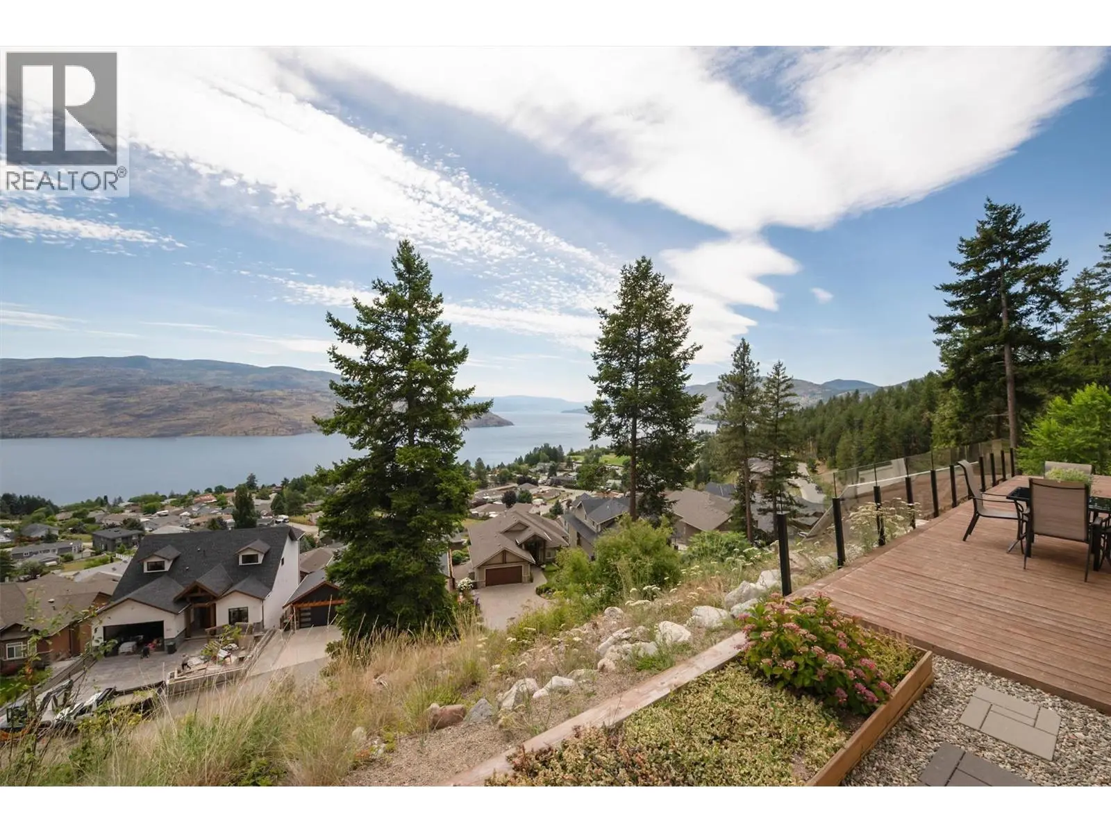 6131 Seymoure Lane. Peachland, British Columbia
