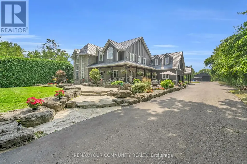 515 Lake Drive E, Georgina (Historic Lakeshore Communities)