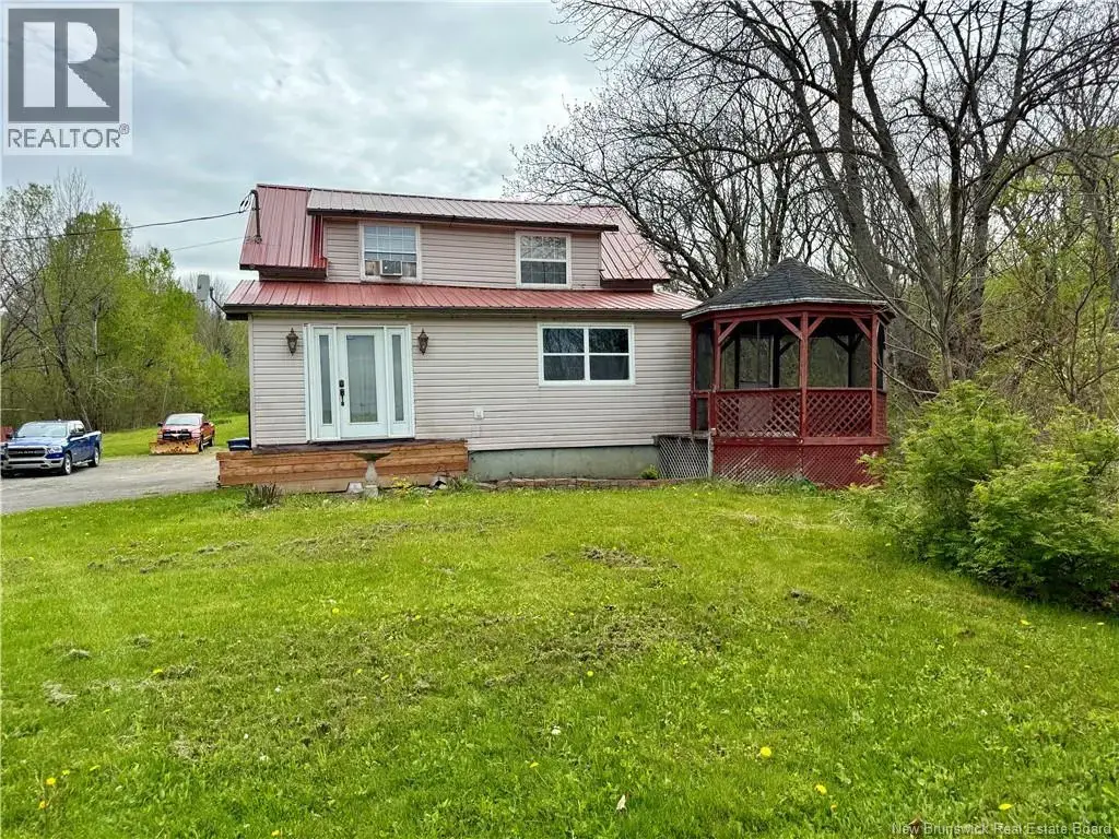 618 Rte 165, Riceville