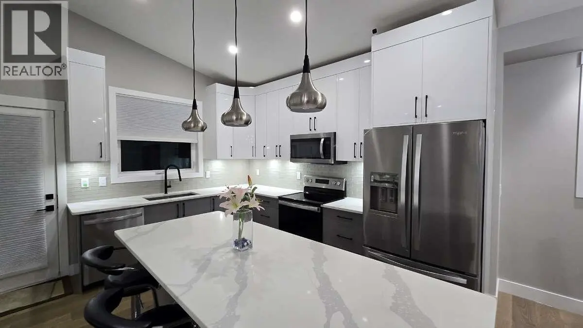 2852 Canyon Crest Drive. West Kelowna, British Columbia