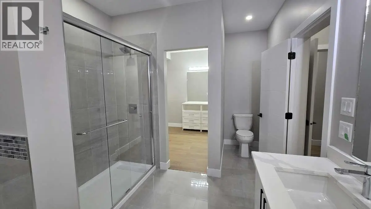 2852 Canyon Crest Drive. West Kelowna, British Columbia