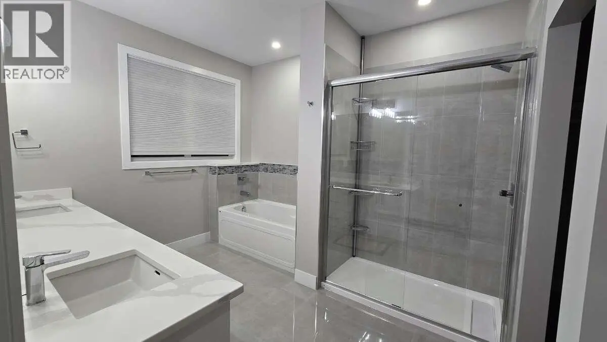 2852 Canyon Crest Drive. West Kelowna, British Columbia